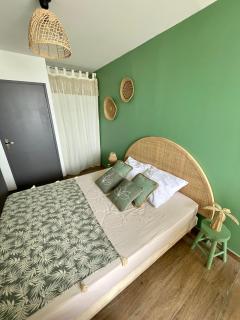 Appartement contemporain vue marina - 1