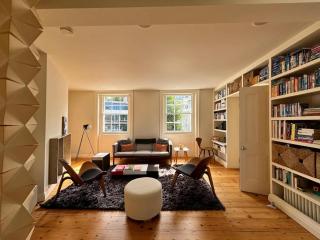 Trendy 1BD Flat on Historic Street Farringdon - Londra - 0