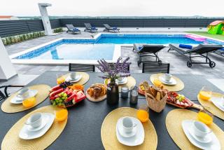 Villa Opal with pool - Vrana - 3