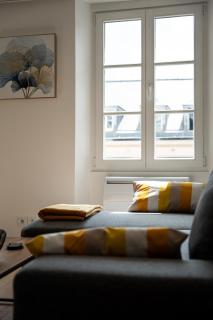 Le Versailles Soleil Classé 3 étoiles Charme & vue Chapelle Royale - 2