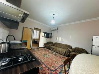 Private Apartment - Batoemi - 5