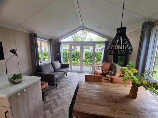 Modern chalet met ruimte tuin op de Veluwe - Epe - 9