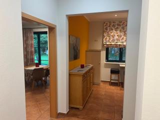 Ruhige Ferienwohnung mit großem Garten und Terrasse - Krakow am See - 7