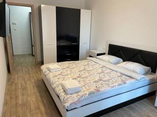 Cozy Apartment in Varna with Parking - Varna - 8
