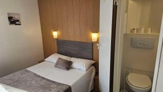 Brit Hotel Essentiel Pau Lescar - 1