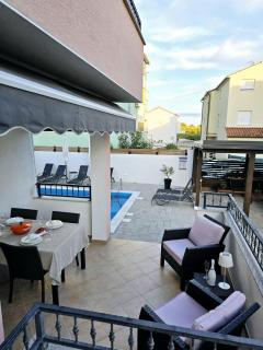 Apartment Alicia with private pool - Vodice - 1