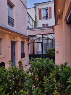 Hotel De L'Horloge - Paris - 9