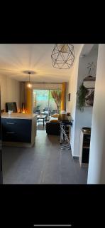 Agréable T2 traversant RDC avec terrasse - balcon - Parking 2 places - Clim portative - Montpellier - 8