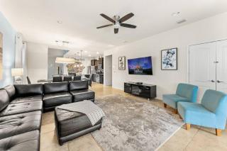 7BR Family Friendly Resort Pool Home Near Disney - Kissimmee - 9