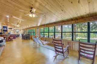 Pet-Friendly Ehrhardt Home with Private Pond and Yard! - 7
