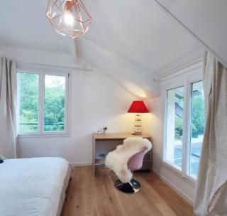 un appartement individuel dans une maison proche de Paris avec un accès facile aux transports en commun - Le Plessis-Robinson - 9