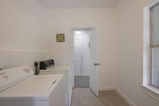 126 Lucas Street - San Antonio - 4