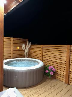 Honey Glamping Resort with jacuzzi - Tomislavgrad - 4