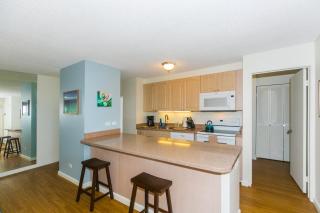 Discovery Bay 902 condo - 6