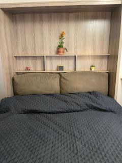 Cozy Parisian Flat in 15th Arr - 2