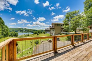 Walk to Alpine Lake Terra Alta Cabin with Deck - Terra Alta - 0