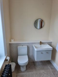 Derry Wall's Suite - 1