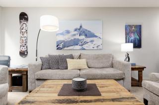 Spacious 3BR Condo in Whistler - 9