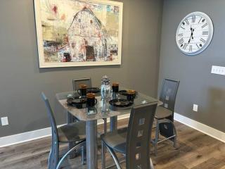 Gated Hideaway in Greenville - Greenville - 2