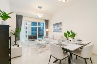 Vibrant 1BR at Damac Heights - Dubai - 0