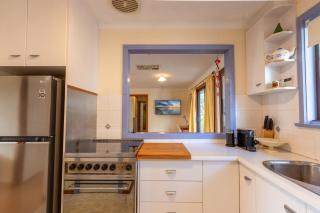 25 Elizabeth Crescent - 4