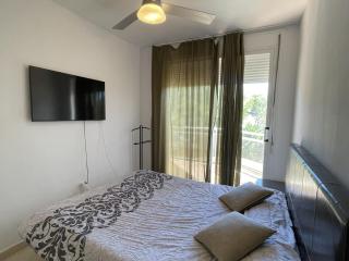 Apartamento Primera Línea de Mar con Piscina y Terraza en Miami Playa - ES-9-176 - Miami Platja - 5