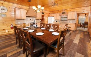Treetop Tranquility - Sevierville - 4