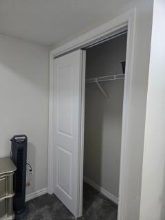 Dee's cozy lower suite- 2 rooms - 9