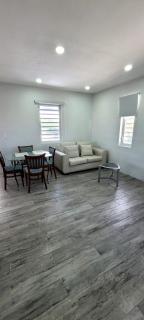 A modern and cozy 2 bedroom apartment - 3