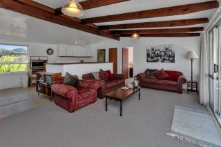 Playtime Plus - Matapouri Holiday Home - Whangarei - 4