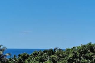 Joli T2 en bas de villa vue jardin et mer - 0