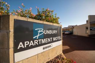 Bunbury Motel and Apartments - Bunbury - 5