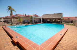 Bunbury Motel and Apartments - Bunbury - 1