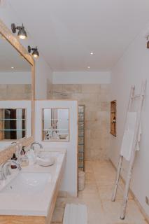 Eliana Resort And Spa - Nembrala - 4