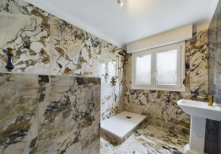 Appartement spacieux plein centre, 6 personnes, 3 chambres, 3 Salles de bain, superbe vue Château - Épinal - 7