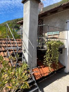 Lovenest: romantic apartment overlooking the lake - Oggebbio - 4