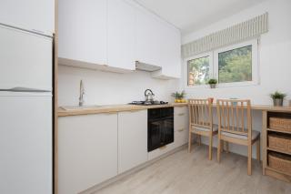 Komfortowy Apartament w Warszawie z Dwiema Sypialniami Blisko Rzeki by Noclegi Renters - Varsavia - 8