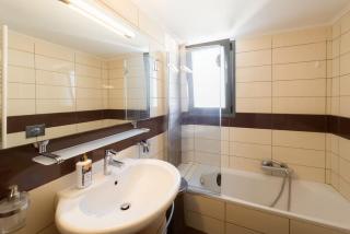 Luxury Holiday Home near the Sea - 8