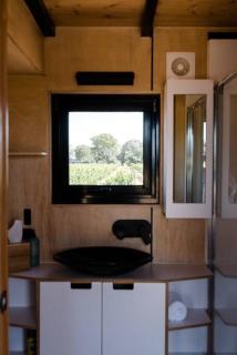 Jones Winery Tiny House on the Vineyard, Rutherglen - Off Grid - Rutherglen - 5