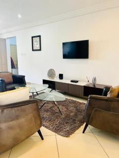 Hovah Luxury's 2BR Apt, Clifton Court, Shiashie - 6