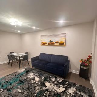 Peaceful Villa - Brampton - 6