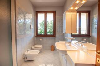 Villa Acqua Blu Gorgeous villa with ample garden - Toscolano Maderno - 8