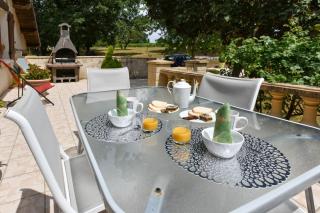 Maison plain pied mitoyenne avec piscine partagée et terrain arboré - Brens - 4
