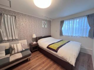 new open shinjuku house - Tokyo - 1