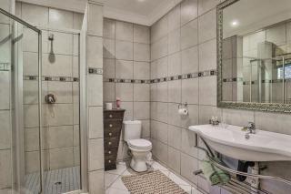 Sunset Ridge Guest House - Rustenburg - 6