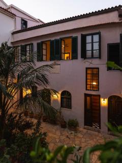 Sundial Lodge - Chania - 0