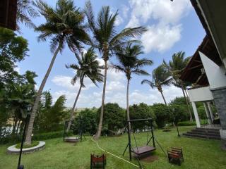 Silent Hills Resort - Manor - 6