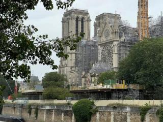 Notre-Dame - Studio - París - 6