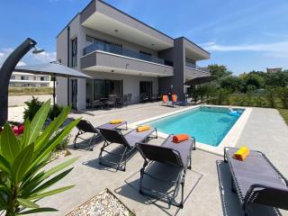 Beautiful villa with private pool near the sea - Peroj - 9