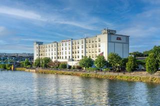 Hampton Inn & Suites Newark-Harrison-Riverwalk - Newark - 5